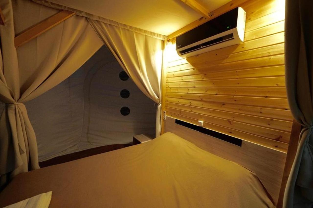 Bubble Tent 호텔 네아 모우다니아 외부 사진